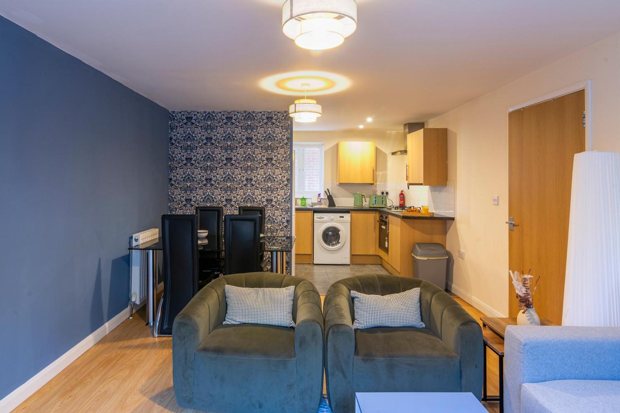 The Vogue Stay, 3 Bedrooms, 2 Bathrooms, Ideal For Jr & Oxford Hospitals, Free Carpark, Conveniently Located For Ring Road Access, 2 Miles From Oxford City Centre Easy Car & Bus Route المظهر الخارجي الصورة